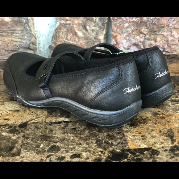 skechers sandals womens silver